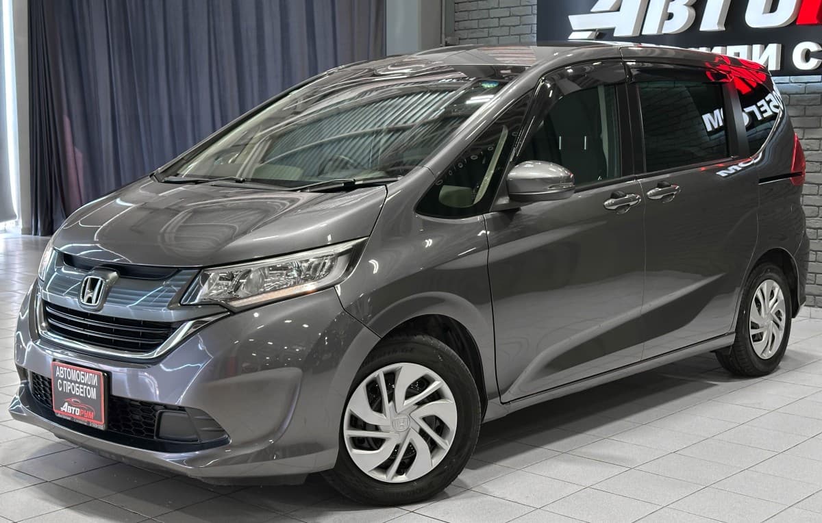 Honda Freed+ - 2